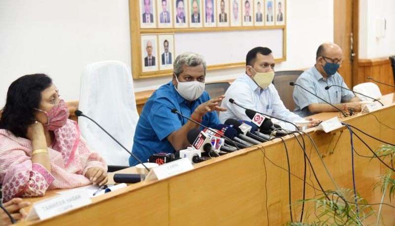 NFR officials during the interaction with media persons at Maligaon on April 9. (Photo Courtesy: NFR CPRO)